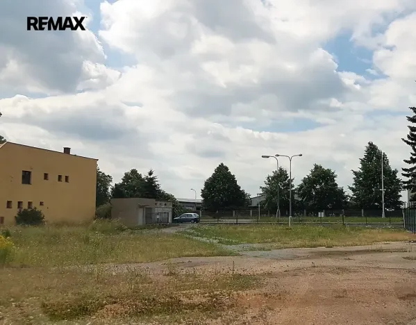 Prodej komerčního pozemku, Přelouč, 12183 m2