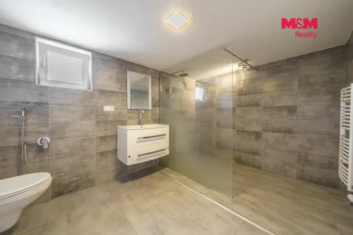 Prodej chalupy, Hroznětín - Velký Rybník, 130 m2