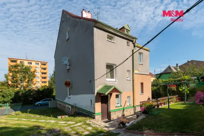 Prodej rodinného domu, Karlovy Vary - Doubí, Nová, 100 m2
