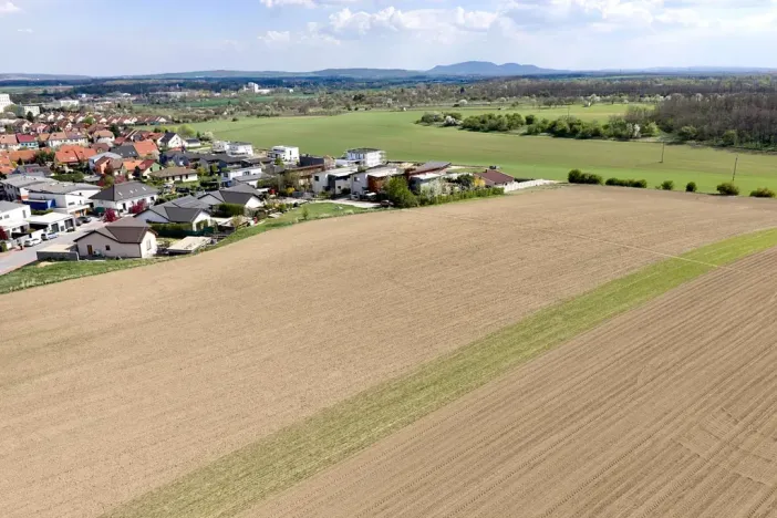 Prodej pozemku pro bydlení, Hrušovany u Brna, Pod Střediskem, 611 m2