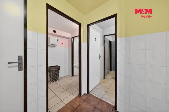 Prodej restaurace, Studená, Tyršova, 879 m2