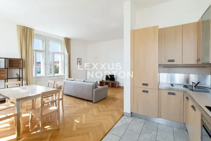 Pronájem bytu 2+kk, Praha - Malá Strana, Újezd, 75 m2