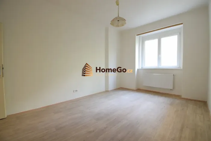 Pronájem bytu 3+1, Praha - Nusle, U gymnázia, 91 m2