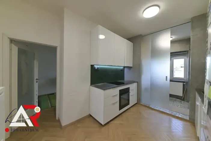 Prodej bytu 3+1, Brno, Merhautova, 63 m2