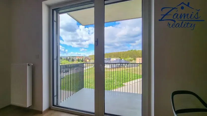 Pronájem bytu 1+kk, Kladno, Štěpána Rautenstraucha, 32 m2