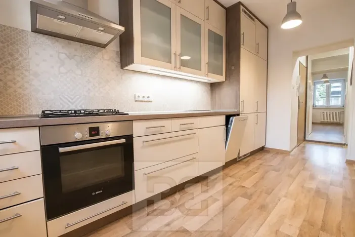 Pronájem bytu 2+1, Praha - Vršovice, Bajkalská, 58 m2