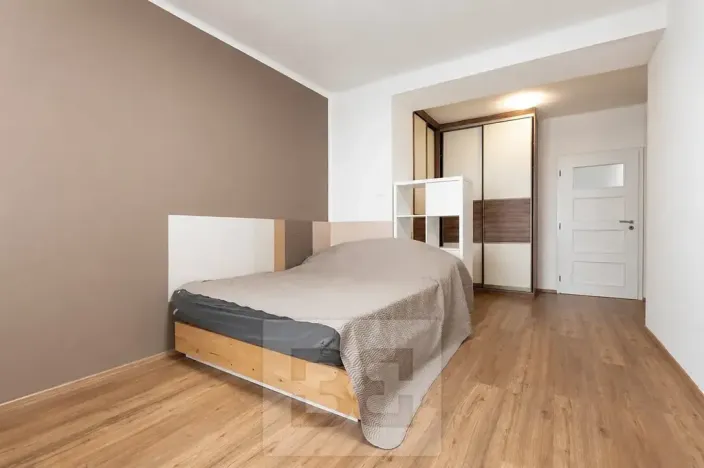 Pronájem bytu 2+1, Praha - Vršovice, Bajkalská, 58 m2