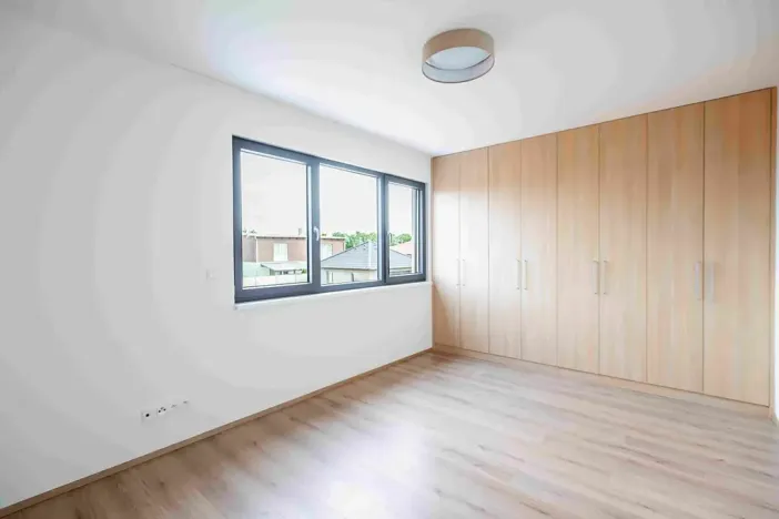 Pronájem chaty, Úhonice, 89 m2