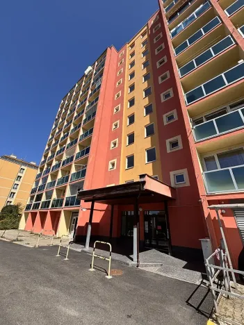 Pronájem bytu 1+kk, Liberec, Nad Školou, 34 m2