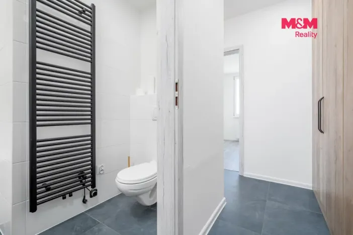 Pronájem bytu 3+kk, Chomutov, Vítězslava Nezvala, 49 m2