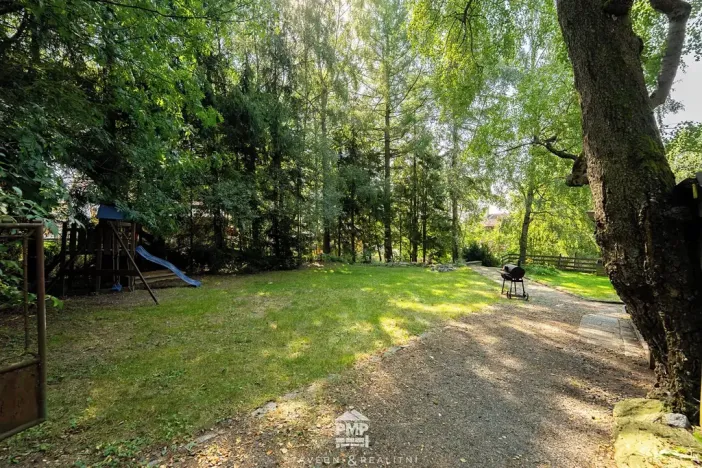 Prodej rodinného domu, Svratouch, 257 m2