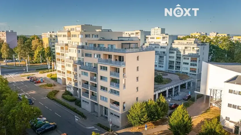 Pronájem bytu 1+kk, Pardubice, Bělehradská, 40 m2