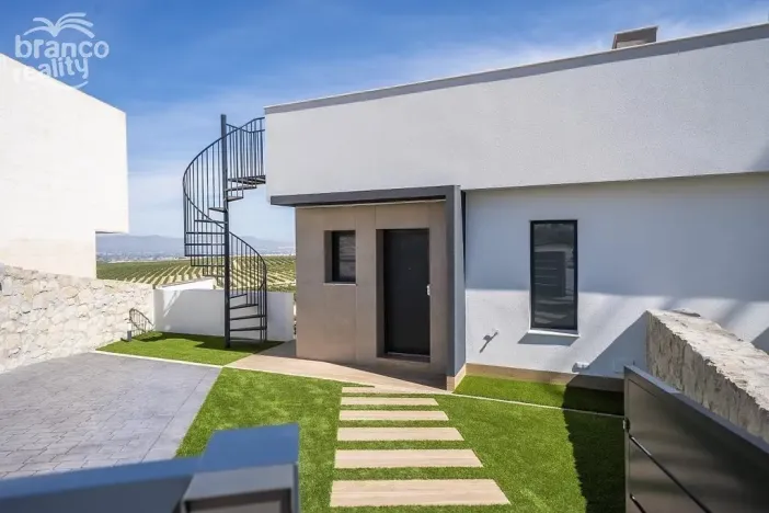 Prodej rodinného domu, Algorfa, Alicante, Španělsko, 436 m2