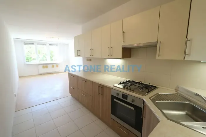 Pronájem bytu 3+kk, Praha - Kamýk, Papírníkova, 66 m2