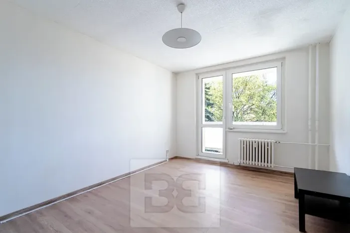 Pronájem bytu 1+1, Praha - Letňany, Bukovecká, 31 m2
