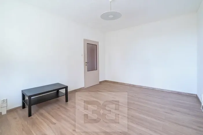 Pronájem bytu 1+1, Praha - Letňany, Bukovecká, 31 m2
