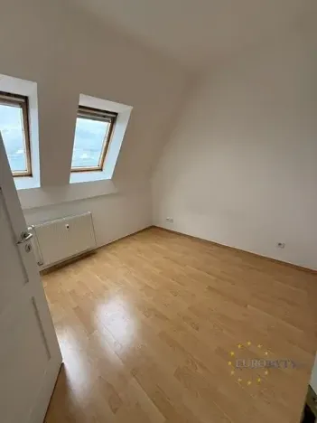 Pronájem bytu 3+1, Praha - Břevnov, Šlikova, 86 m2