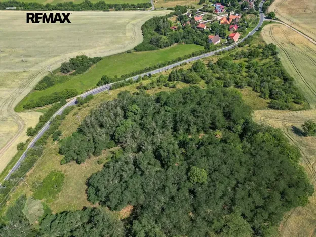 Prodej zahrady, Zvíkovec, 16882 m2