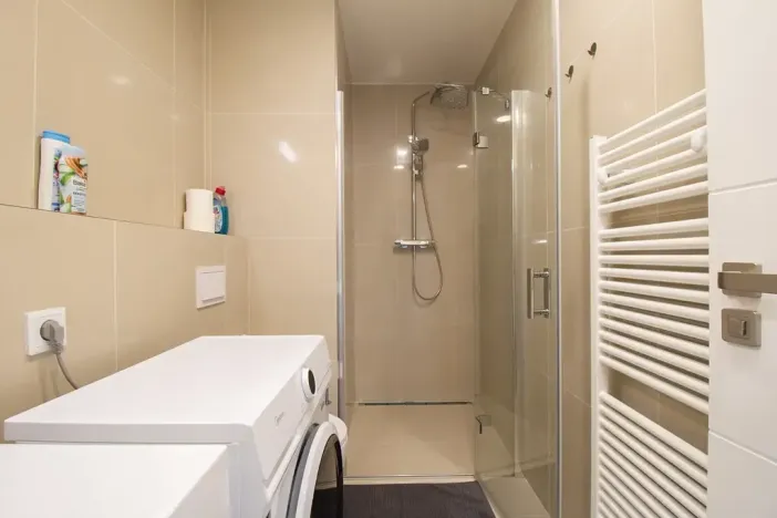 Pronájem bytu 2+kk, Praha - Vinohrady, Perucká, 42 m2