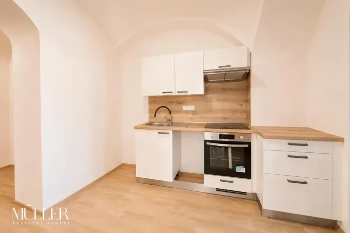 Pronájem bytu 3+1, Dobruška, nám. F. L. Věka, 67 m2