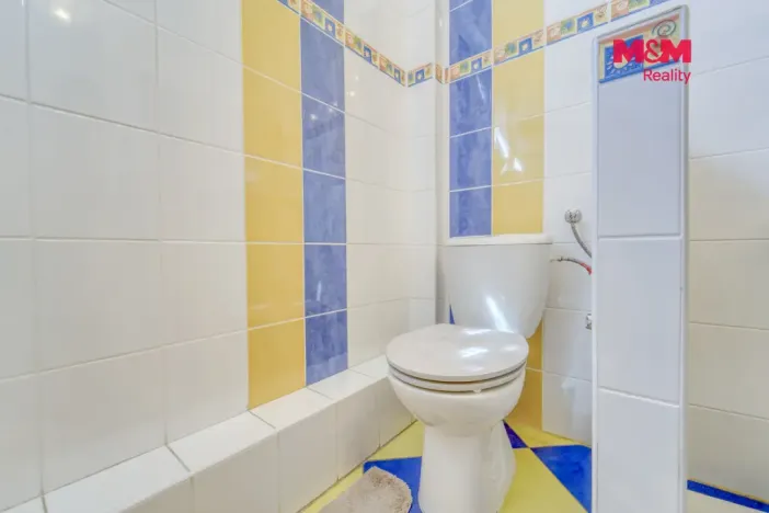 Prodej rodinného domu, Hřebeč, nám. Draha, 150 m2
