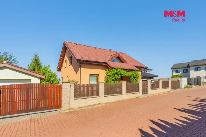 Prodej rodinného domu, Buštěhrad, Olivová, 173 m2