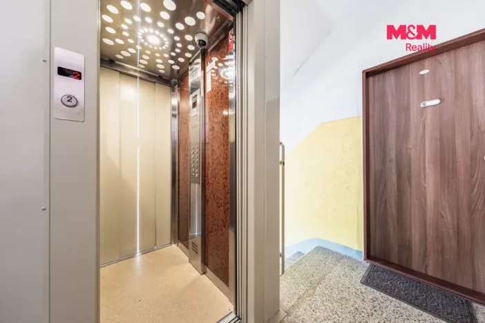 Prodej bytu 4+1, Klášterec nad Ohří - Miřetice u Klášterce nad Ohří, Ječná, 78 m2