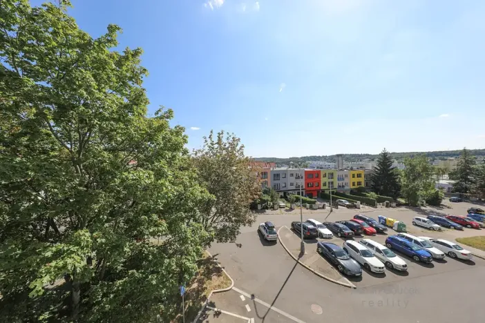 Pronájem bytu 2+kk, Praha - Řepy, Laudova, 60 m2
