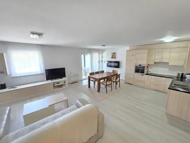 Prodej bytu 4+kk, Pula, Chorvatsko, 103 m2