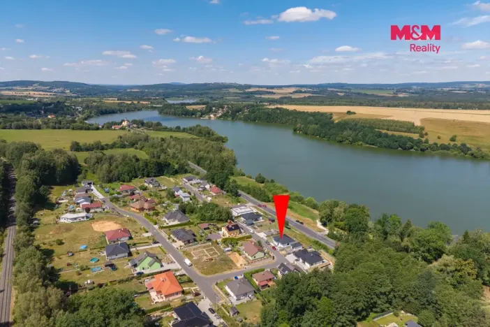 Prodej rodinného domu, Pomezí nad Ohří, 115 m2