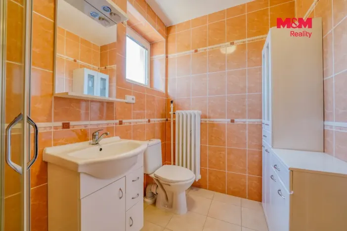 Prodej rodinného domu, Dobřany, Chlumčanská, 230 m2