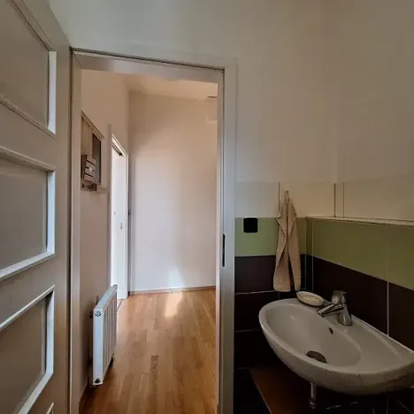 Pronájem bytu 1+1, Praha - Žižkov, Roháčova, 60 m2