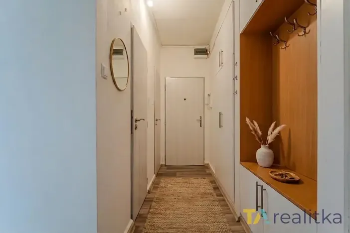 Prodej bytu 3+1, Třinec, Máchova, 69 m2