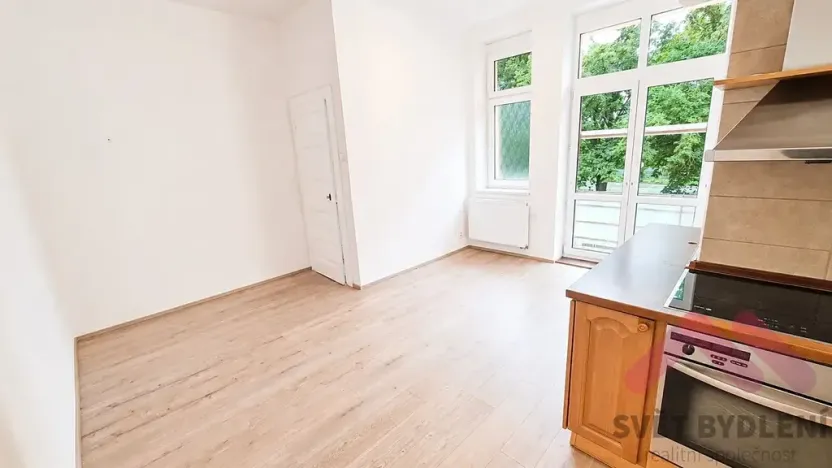 Pronájem bytu 2+kk, Praha - Holešovice, U vody, 54 m2