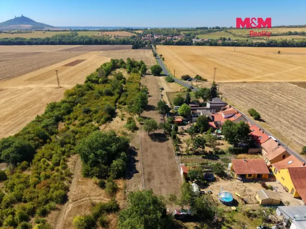 Prodej zahrady, Třebenice, 696 m2