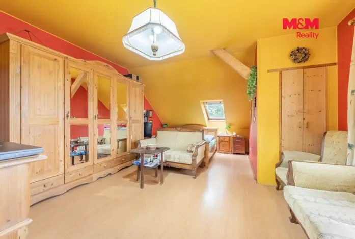 Prodej rodinného domu, Sadská, Pístecká, 220 m2