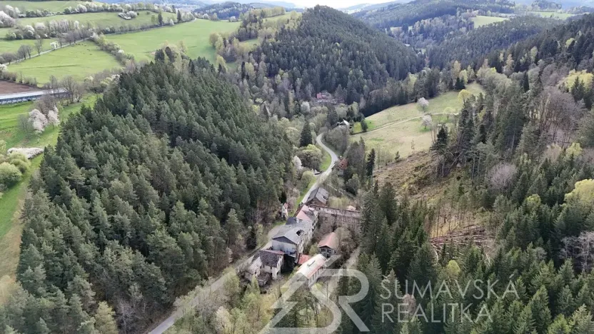 Prodej komerčního pozemku, Rejštejn, Náměstí Svobody, 38182 m2