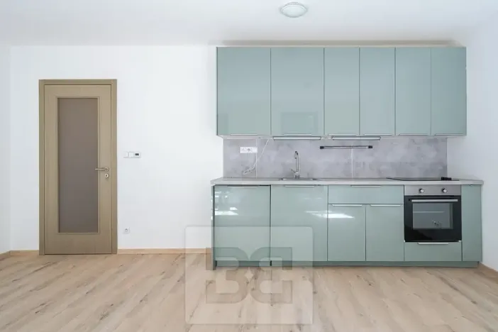 Pronájem bytu 1+kk, Liberec, Vítězná, 37 m2
