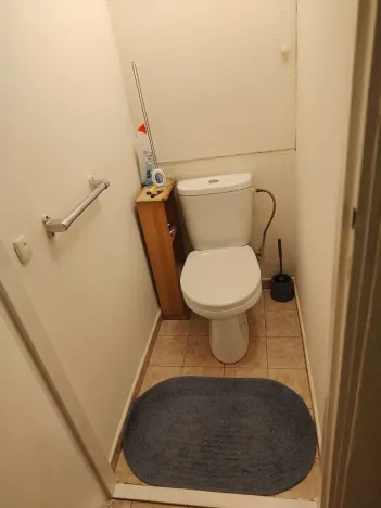Pronájem bytu 1+1, Praha - Troja, Mazurská, 30 m2