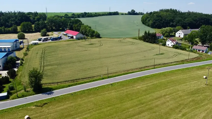 Prodej komerčního pozemku, Mirovice, 6430 m2