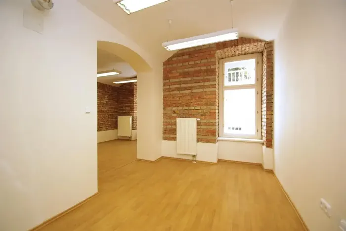 Pronájem kanceláře, Praha - Vinohrady, Mánesova, 135 m2