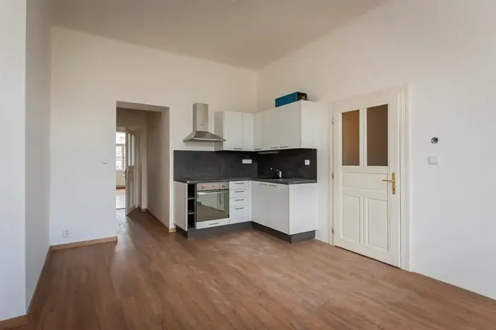 Pronájem bytu 2+kk, Praha - Nové Město, Lípová, 58 m2