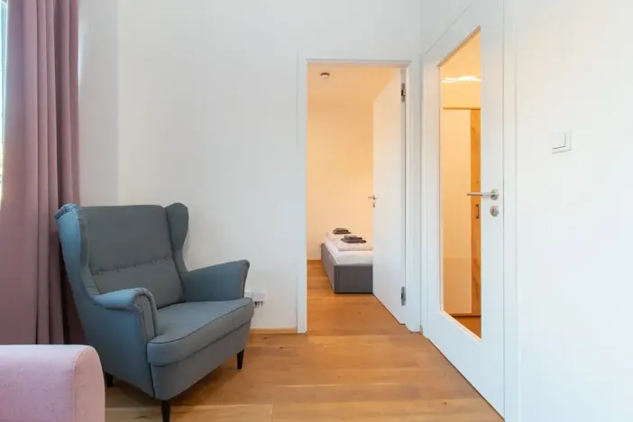 Pronájem bytu 2+kk, Praha - Vinohrady, Perucká, 36 m2