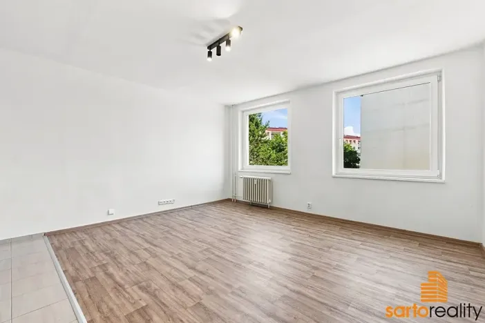 Pronájem bytu 1+kk, Ústí nad Labem, Spartakiádní, 31 m2