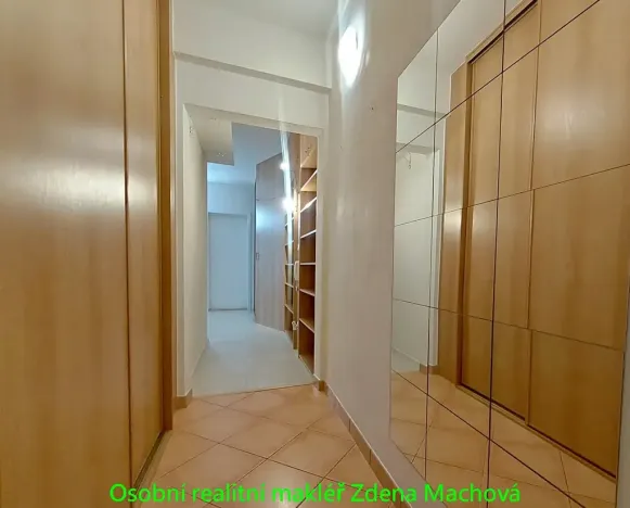 Pronájem bytu 3+kk, Praha - Háje, Brechtova, 67 m2