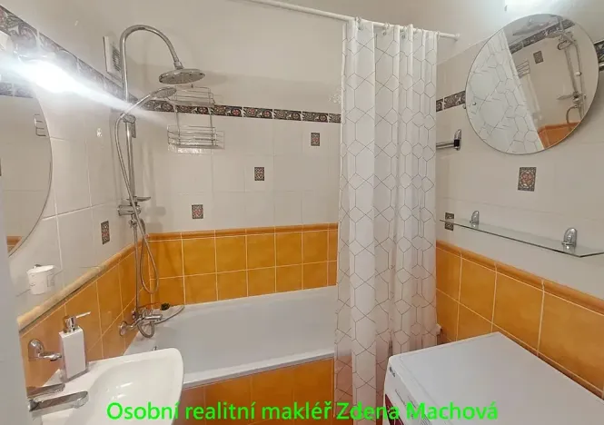 Pronájem bytu 3+kk, Praha - Háje, Brechtova, 67 m2