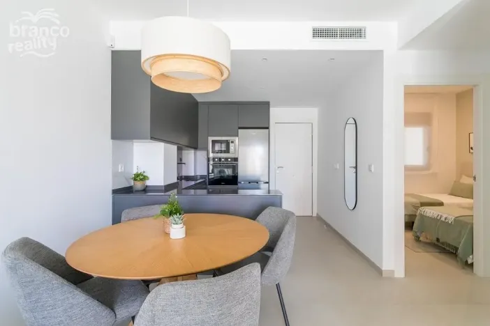 Prodej bytu 3+kk, Torrevieja, Alicante, Španělsko, 65 m2