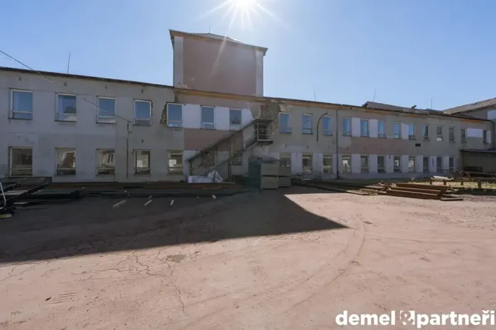 Prodej výrobních prostor, Světlá Hora, 6500 m2