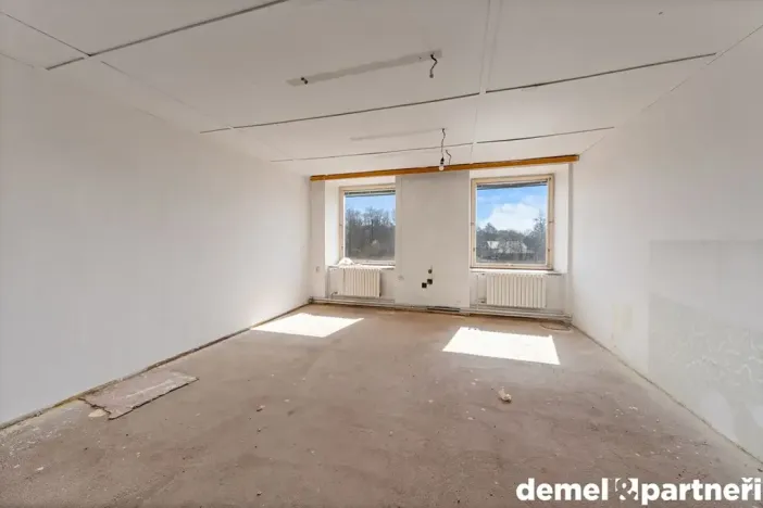 Prodej výrobních prostor, Světlá Hora, 6500 m2