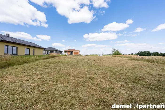 Prodej pozemku pro bydlení, Střítež, 640 m2